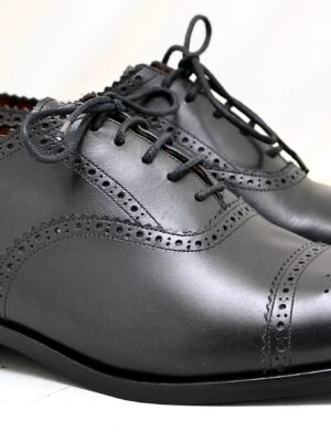 Oxford brogue  |  Black | Box calf