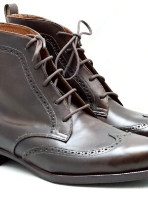 Wingtip derby brogue boot  | choc | calf